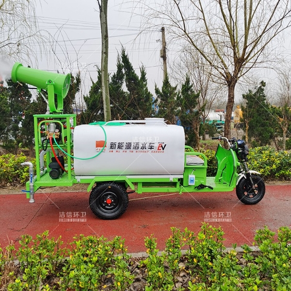 新能源1.5方电动雾炮洒水车