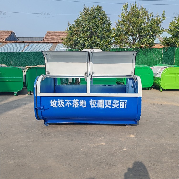 4个勾臂垃圾箱发往江苏徐州