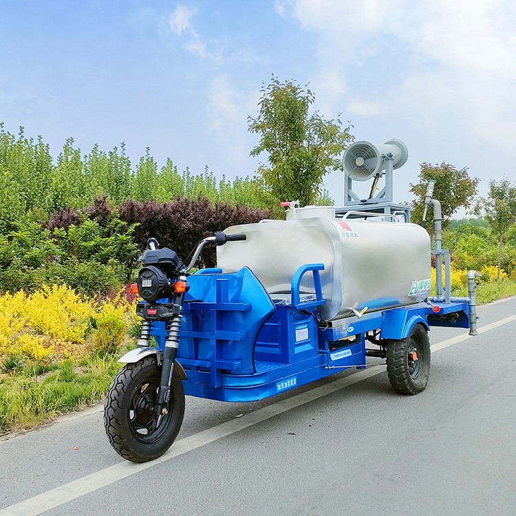洒水车