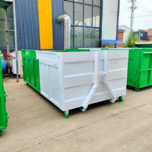 白绿建筑垃圾箱