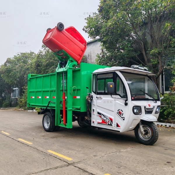 电动五轮挂桶垃圾车介绍